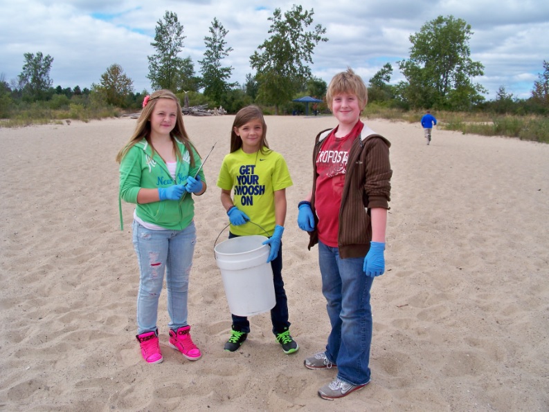 Oscoda Area Schools 7th graders conducting a beach clean-up (Sept 2013)
