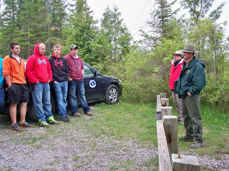 Blake Gingrich with the Michigan DNR educated students on wetlands, recreation opportunities available at the park, and other opportunities with the DNR.